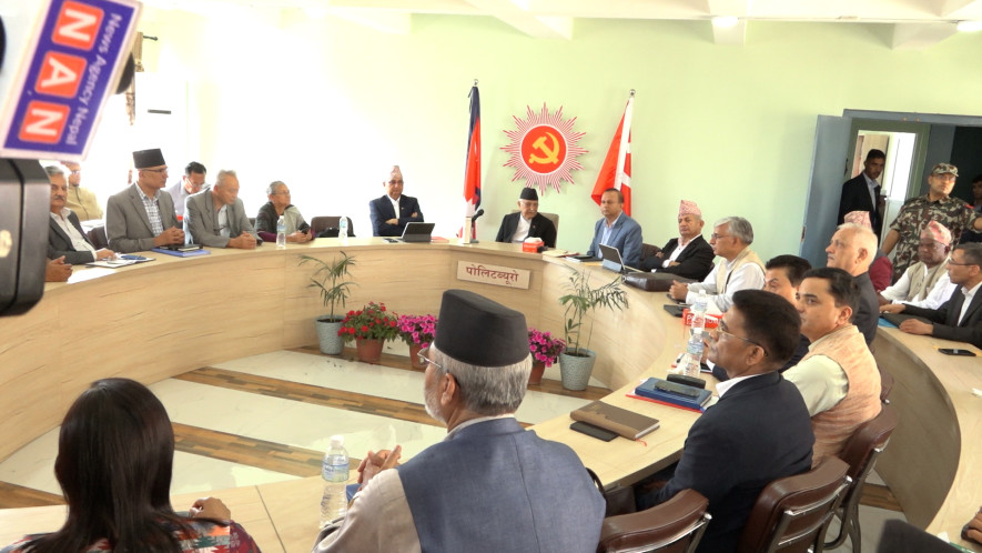 एमालेको पोलिटब्युरो बैठक आज पनि बस्दै 